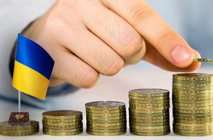 Яким буде курс долара у 2025 році: уряд прогнозує 45,6 грн/$